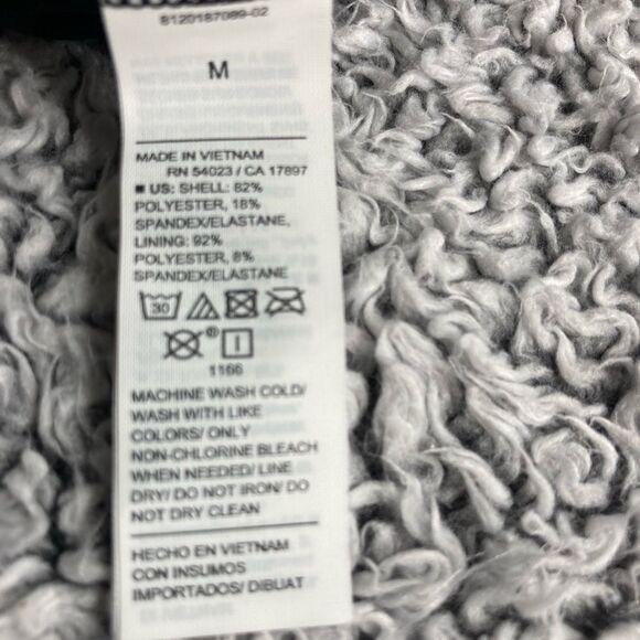 NWT Floral one piece swimsuit - Picture 9 of 11